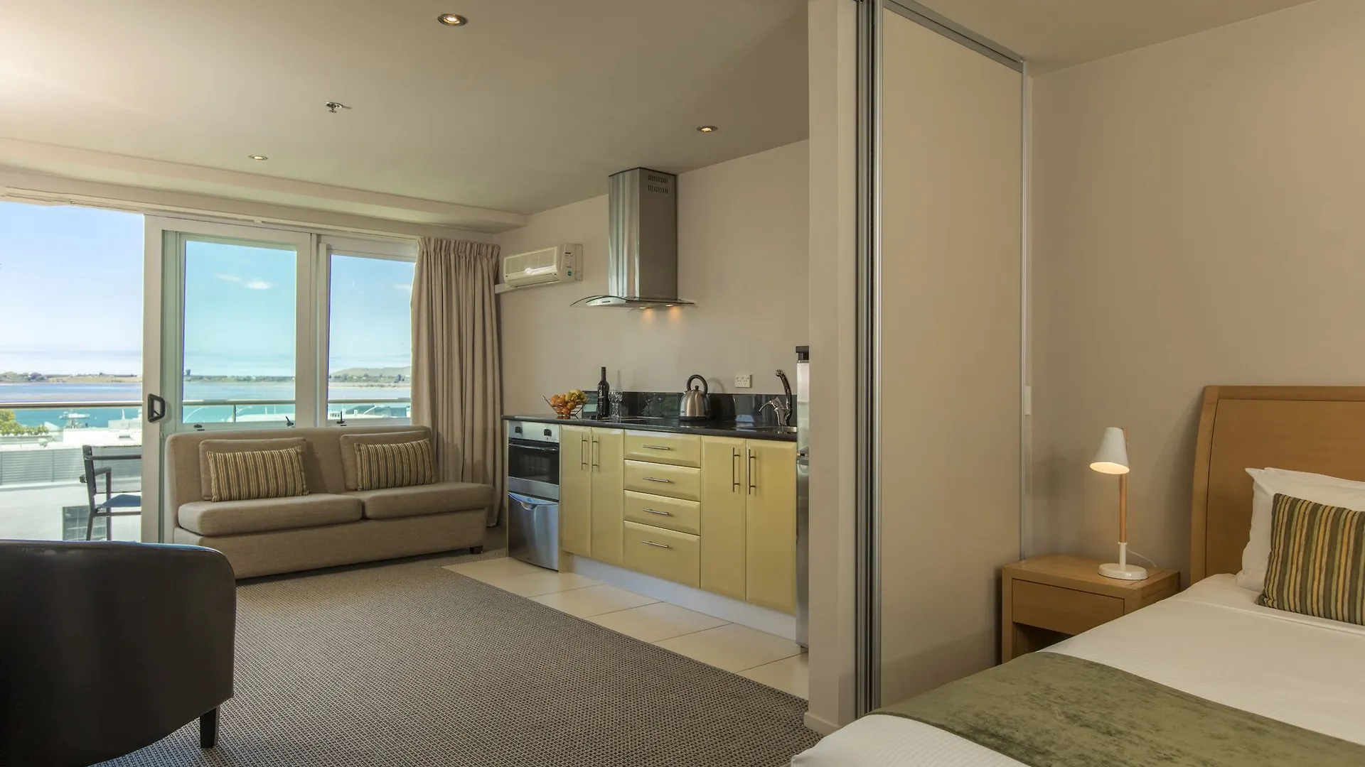 Quest On Durham Aparthotel Tauranga 4*,